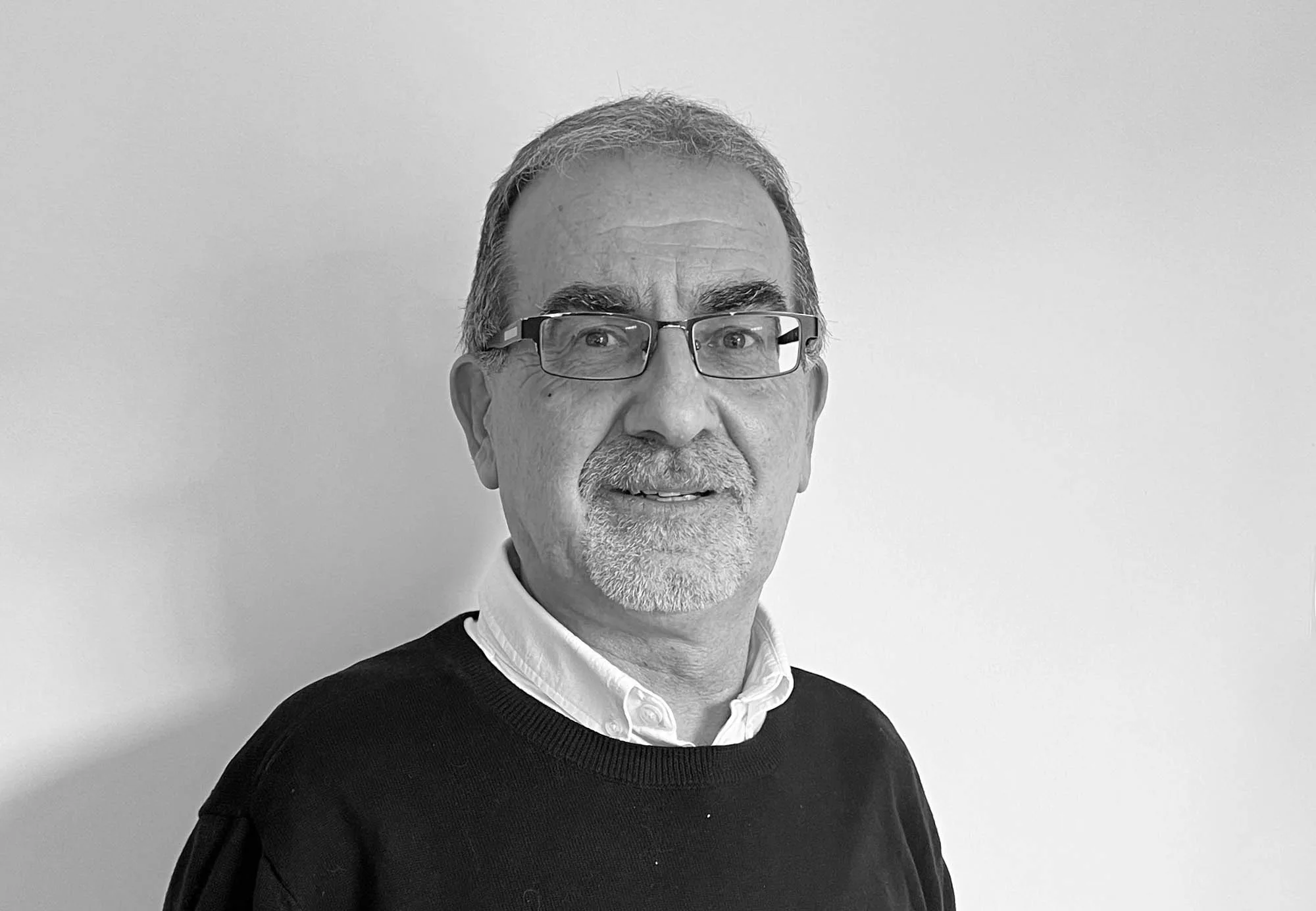 Martin B&W 2 Click for info about Martin